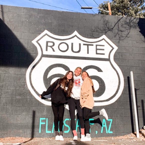 Meet your Posher, Jacquelyn - Picture 1 of 1